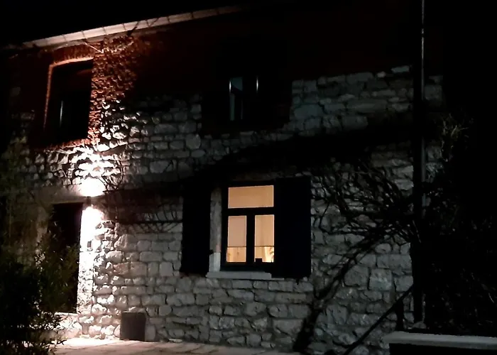 Merveilleuse Petite Maison De Charme Vakantiehuis Doische